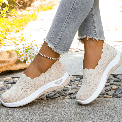 Tartsa lábaid szárazon és hűvösen egész nap – női légáteresztő flyknit slip-on cipők. Utánvétes fizetési lehetőség! 🌬️